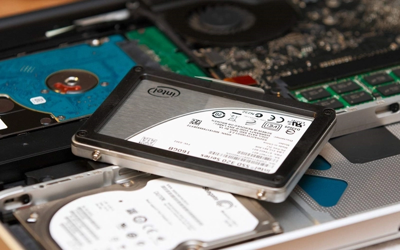 Tại sao nên nâng cấp lên SSD?
